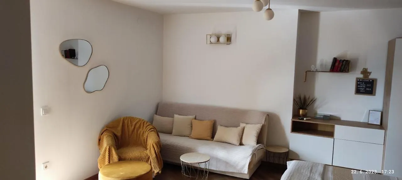 Penzion Riviera Rooms And Apartments New Translation