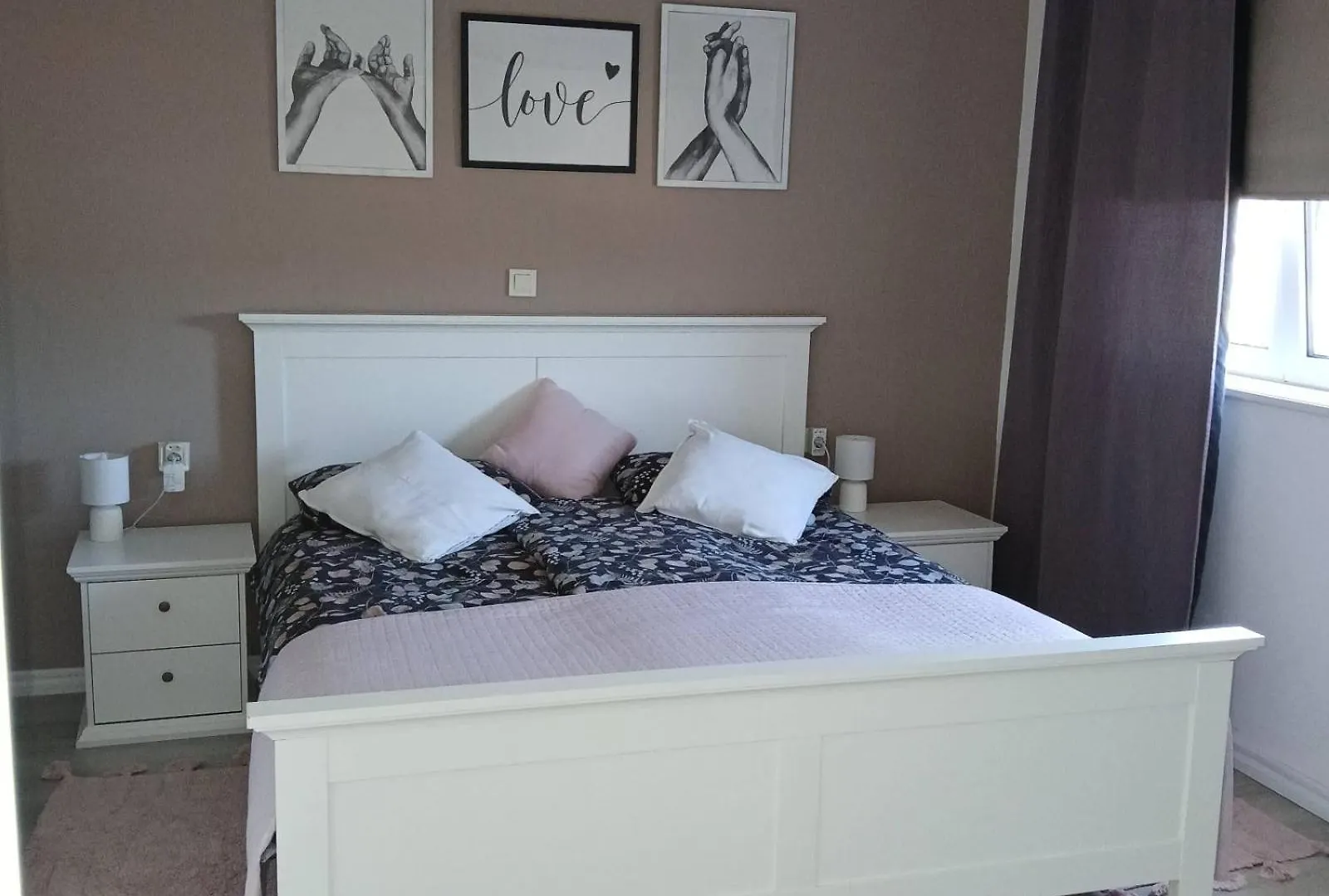 Riviera Rooms And Apartments Palit