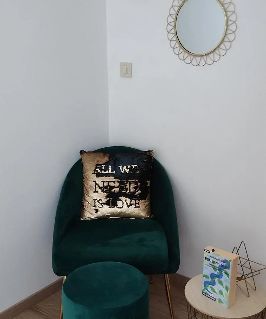 Riviera Rooms And Apartments Palit 4*,
