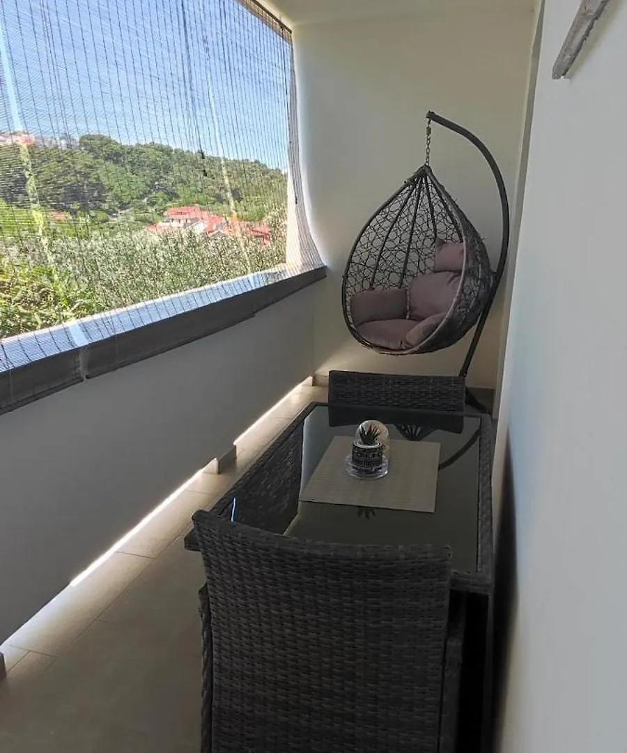 Guest house Riviera Rooms And Apartments Palit